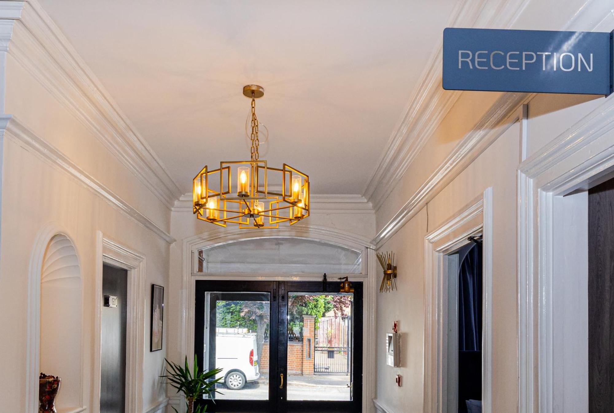 Woodford Hotel لندن المظهر الخارجي الصورة