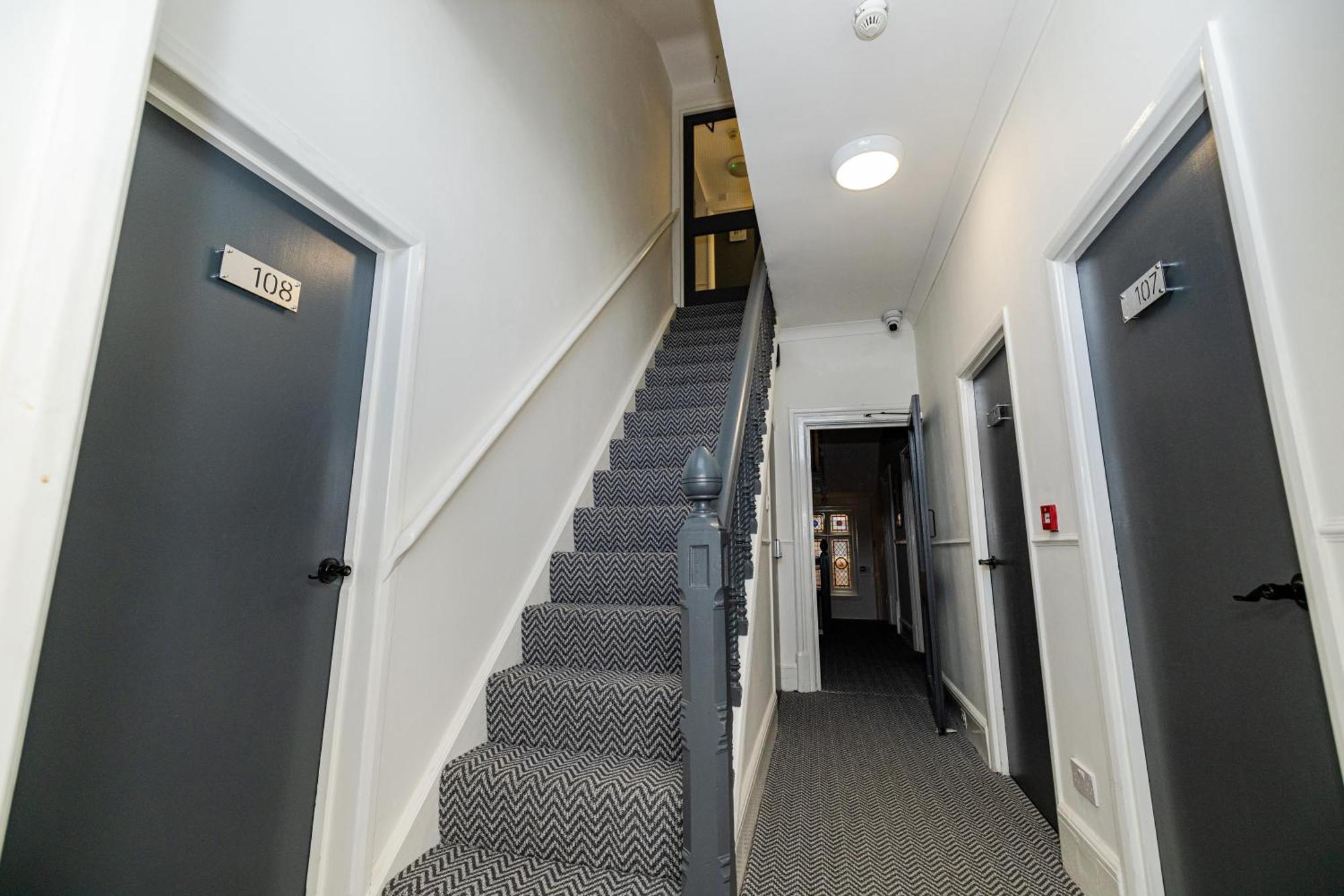 Woodford Hotel لندن المظهر الخارجي الصورة